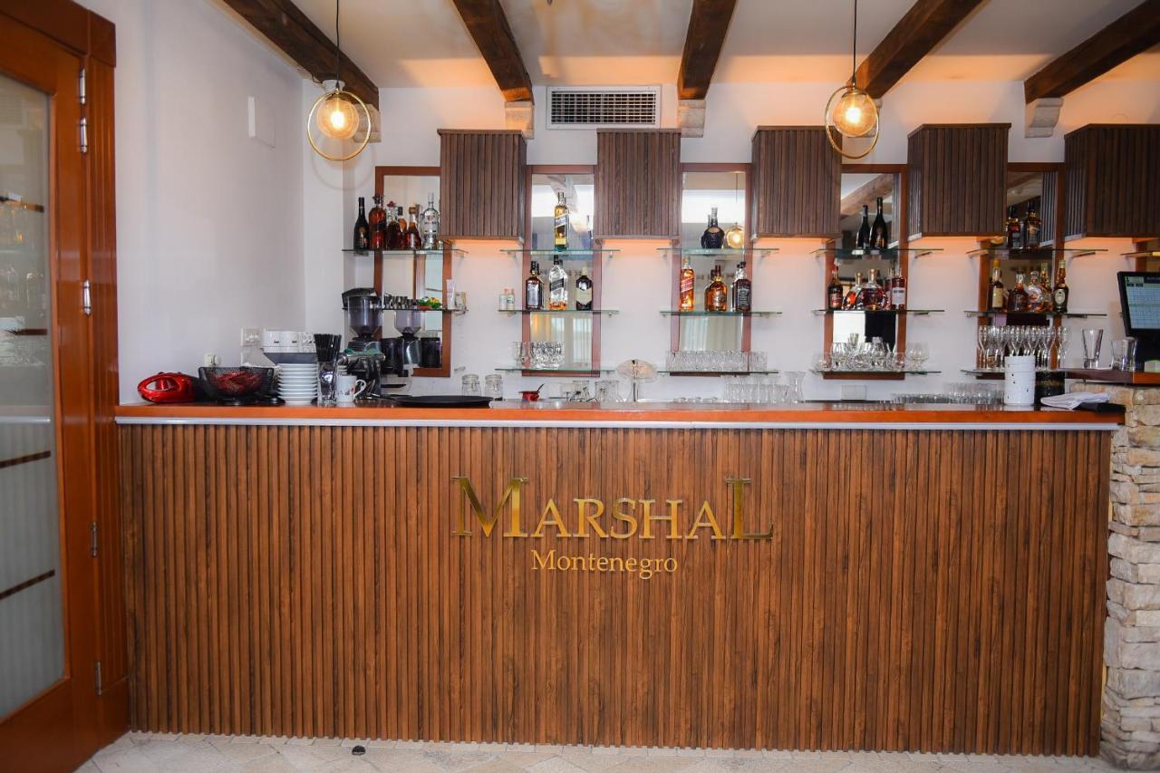 Hotel Marshal Nikšić Buitenkant foto